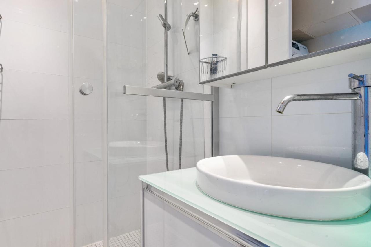 Appartement Ganteaume - Welkeys กาซีส์ ภายนอก รูปภาพ